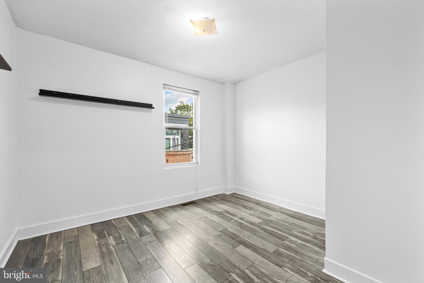 1021 COLUMBIA RD NW, WASHINGTON, District Of Columbia 20001, 6 Bedrooms Bedrooms, ,4 BathroomsBathrooms,Residential,For sale,1021 COLUMBIA RD NW,DCDC2245574 MLS # DCDC2245574