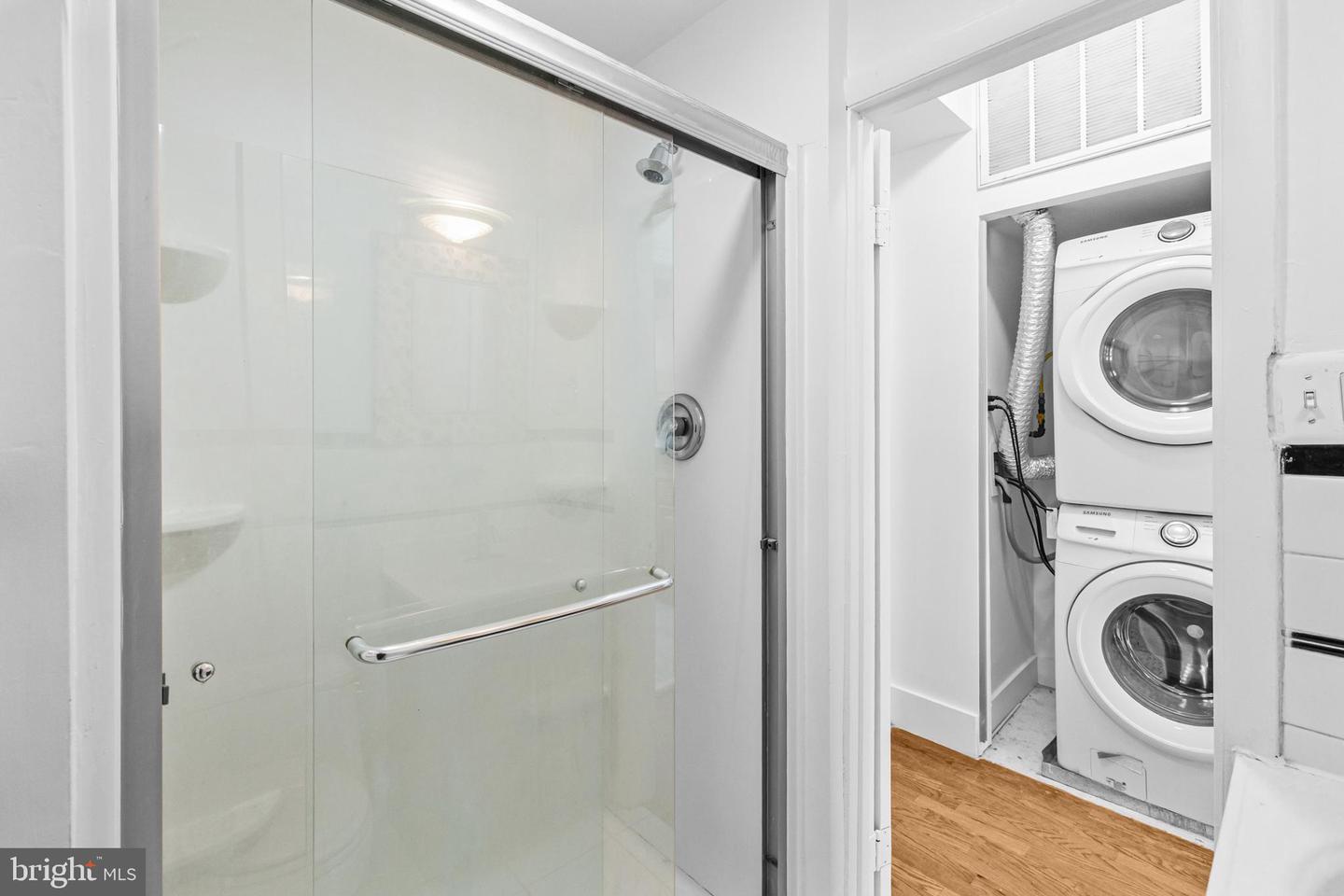 1021 COLUMBIA RD NW, WASHINGTON, District Of Columbia 20001, 6 Bedrooms Bedrooms, ,4 BathroomsBathrooms,Residential,For sale,1021 COLUMBIA RD NW,DCDC2245574 MLS # DCDC2245574