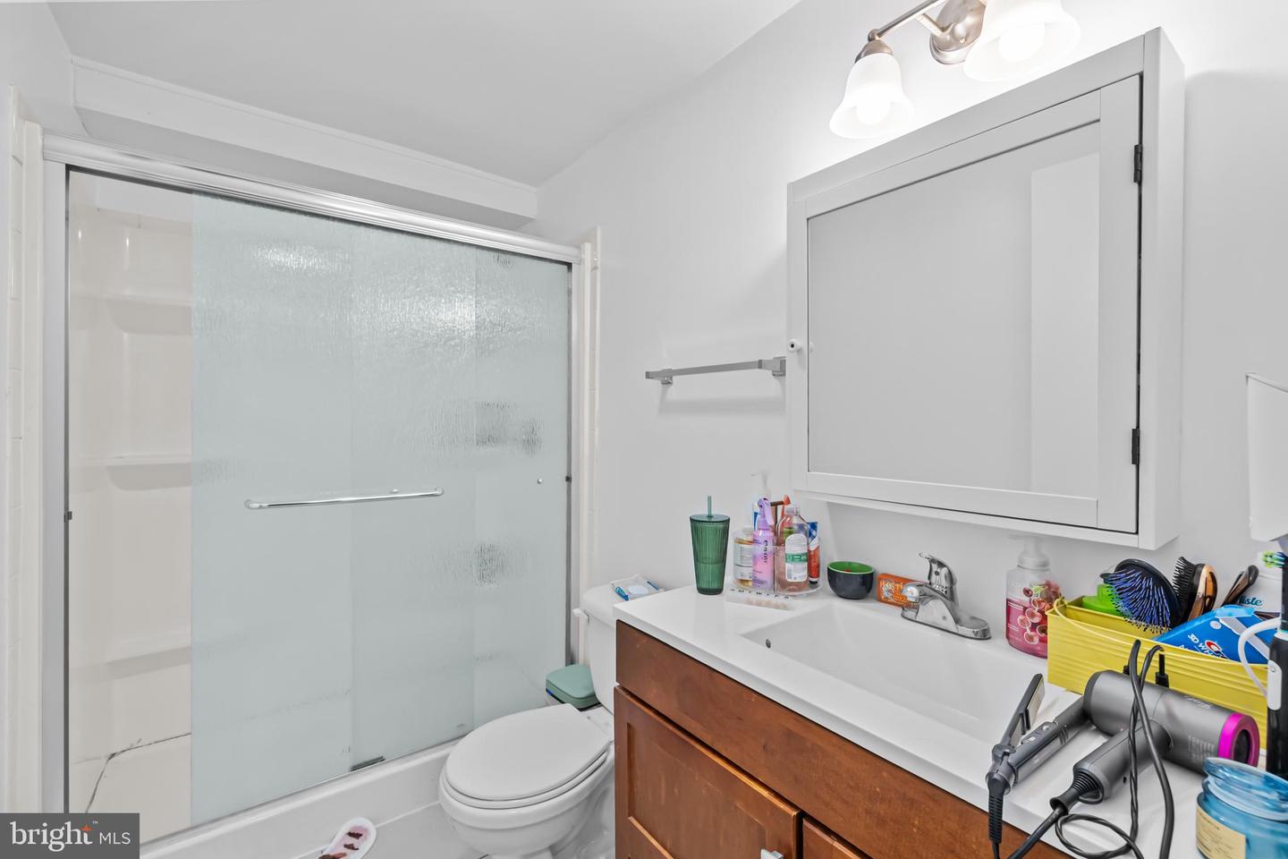 1021 COLUMBIA RD NW, WASHINGTON, District Of Columbia 20001, 6 Bedrooms Bedrooms, ,4 BathroomsBathrooms,Residential,For sale,1021 COLUMBIA RD NW,DCDC2245574 MLS # DCDC2245574