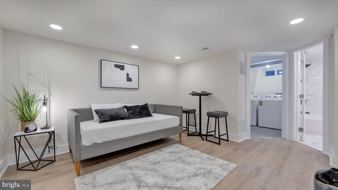 5543 CENTRAL AVE SE, WASHINGTON, District Of Columbia 20019, 3 Bedrooms Bedrooms, ,2 BathroomsBathrooms,Residential,For sale,5543 CENTRAL AVE SE,DCDC2245582 MLS # DCDC2245582