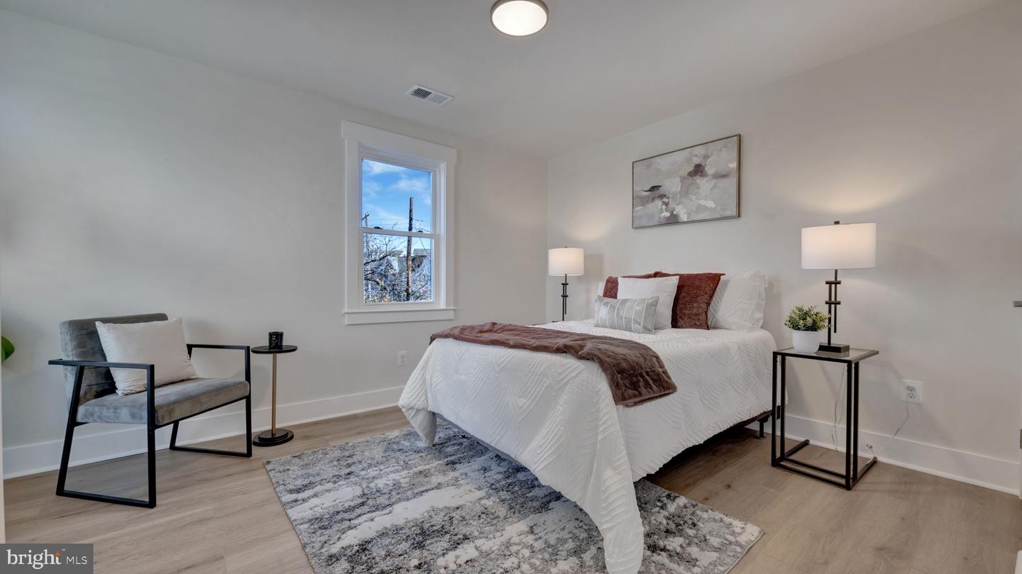 5543 CENTRAL AVE SE, WASHINGTON, District Of Columbia 20019, 3 Bedrooms Bedrooms, ,2 BathroomsBathrooms,Residential,For sale,5543 CENTRAL AVE SE,DCDC2245582 MLS # DCDC2245582