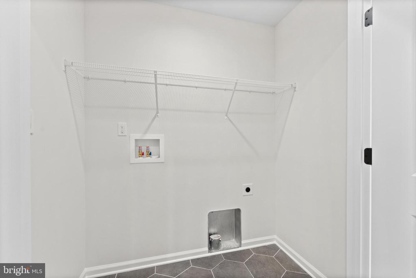 887 CAMPERS LN, RUTHER GLEN, Virginia 22546, 4 Bedrooms Bedrooms, ,2 BathroomsBathrooms,Residential,For sale,887 CAMPERS LN,VACV2009522 MLS # VACV2009522