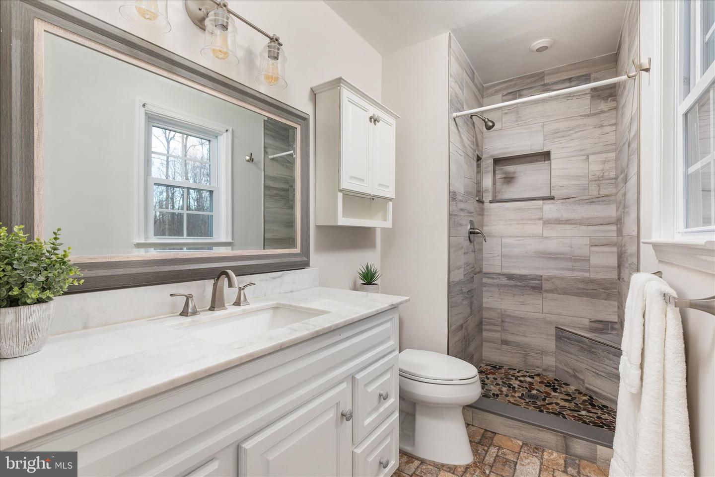 4509 MARTINWOOD DR, HAYMARKET, Virginia 20169, 4 Bedrooms Bedrooms, 13 Rooms Rooms,3 BathroomsBathrooms,Residential,For sale,4509 MARTINWOOD DR,VAPW2112246 MLS # VAPW2112246