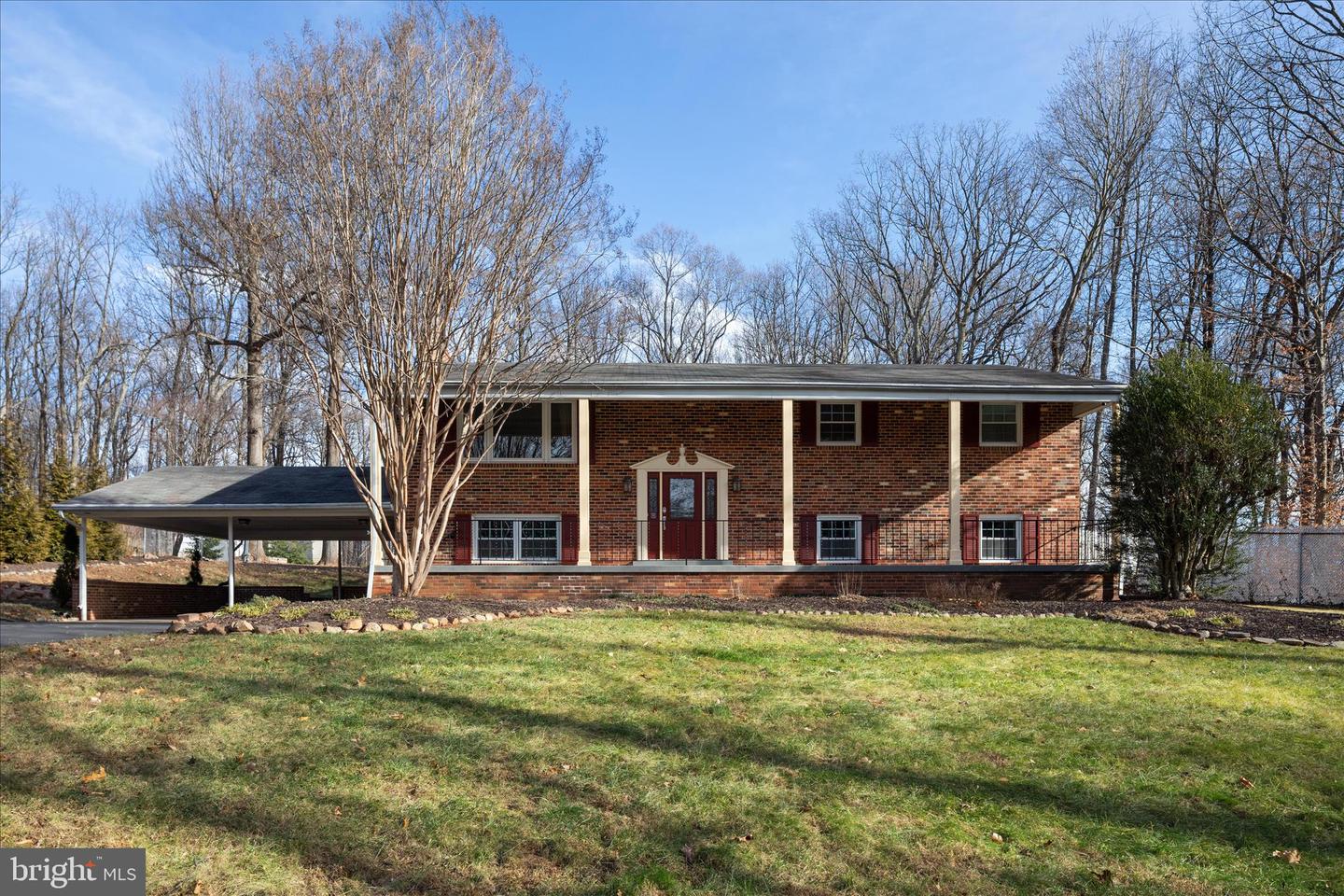 4509 MARTINWOOD DR, HAYMARKET, Virginia 20169, 4 Bedrooms Bedrooms, 13 Rooms Rooms,3 BathroomsBathrooms,Residential,For sale,4509 MARTINWOOD DR,VAPW2112246 MLS # VAPW2112246