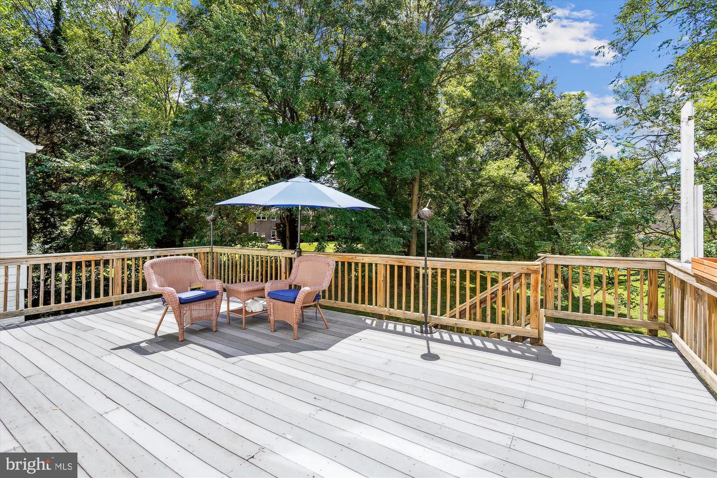 6975 IDYLWOOD RD, FALLS CHURCH, Virginia 22043, 5 Bedrooms Bedrooms, ,4 BathroomsBathrooms,Residential,For sale,6975 IDYLWOOD RD,VAFX2290330 MLS # VAFX2290330