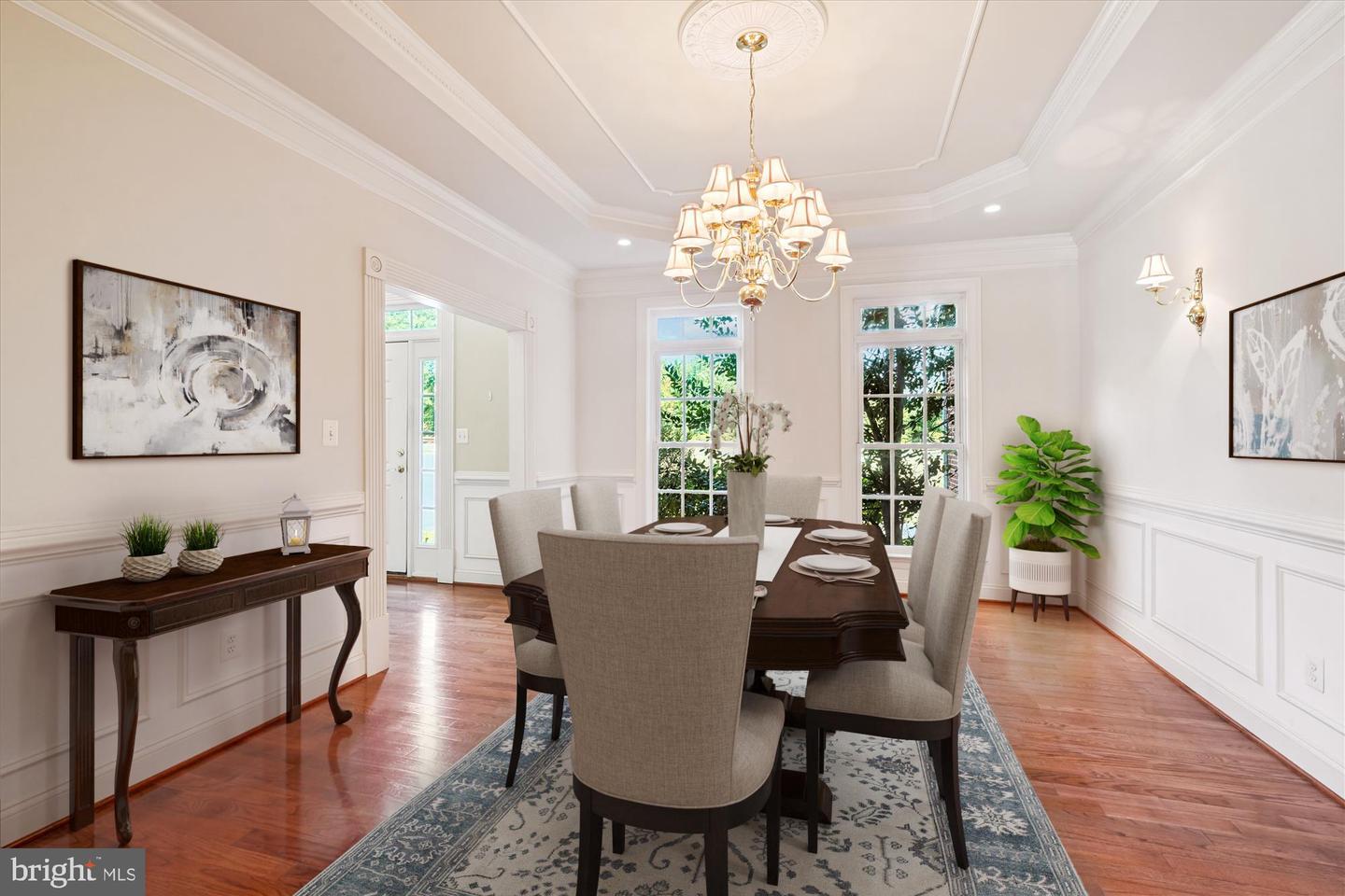 6975 IDYLWOOD RD, FALLS CHURCH, Virginia 22043, 5 Bedrooms Bedrooms, ,4 BathroomsBathrooms,Residential,For sale,6975 IDYLWOOD RD,VAFX2290330 MLS # VAFX2290330