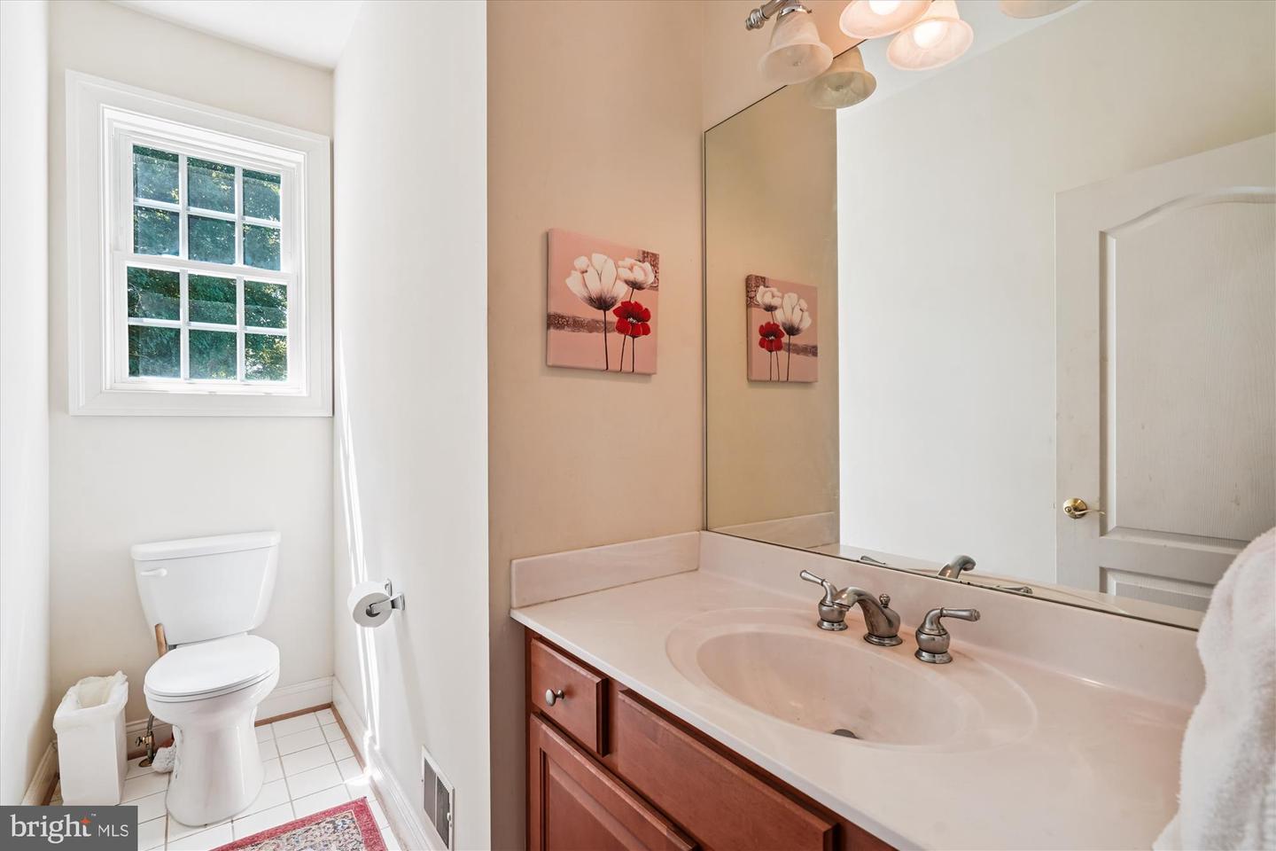 6975 IDYLWOOD RD, FALLS CHURCH, Virginia 22043, 5 Bedrooms Bedrooms, ,4 BathroomsBathrooms,Residential,For sale,6975 IDYLWOOD RD,VAFX2290330 MLS # VAFX2290330