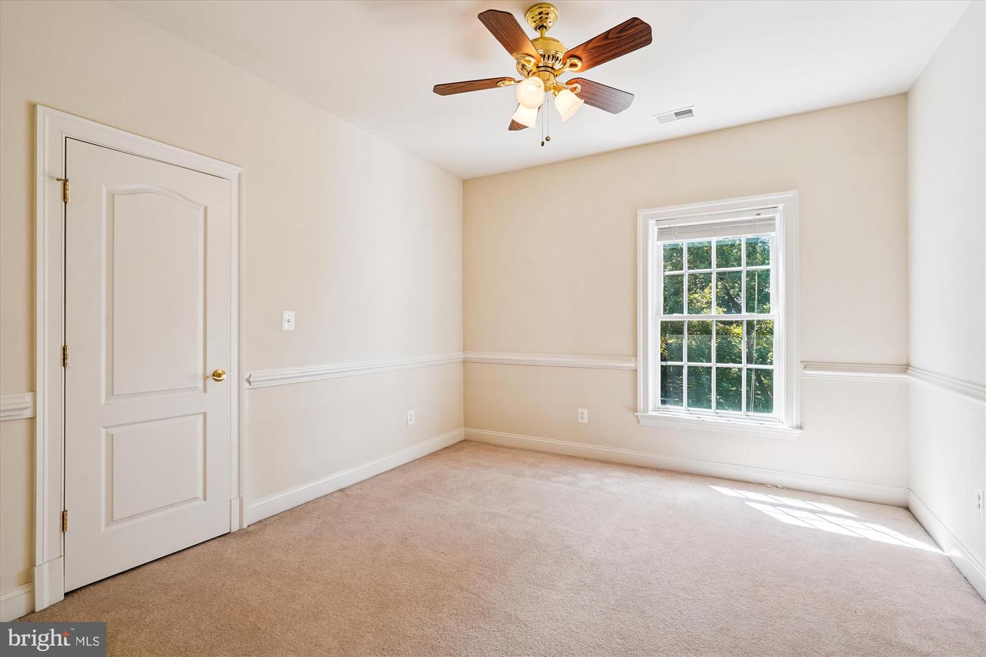 6975 IDYLWOOD RD, FALLS CHURCH, Virginia 22043, 5 Bedrooms Bedrooms, ,4 BathroomsBathrooms,Residential,For sale,6975 IDYLWOOD RD,VAFX2290330 MLS # VAFX2290330