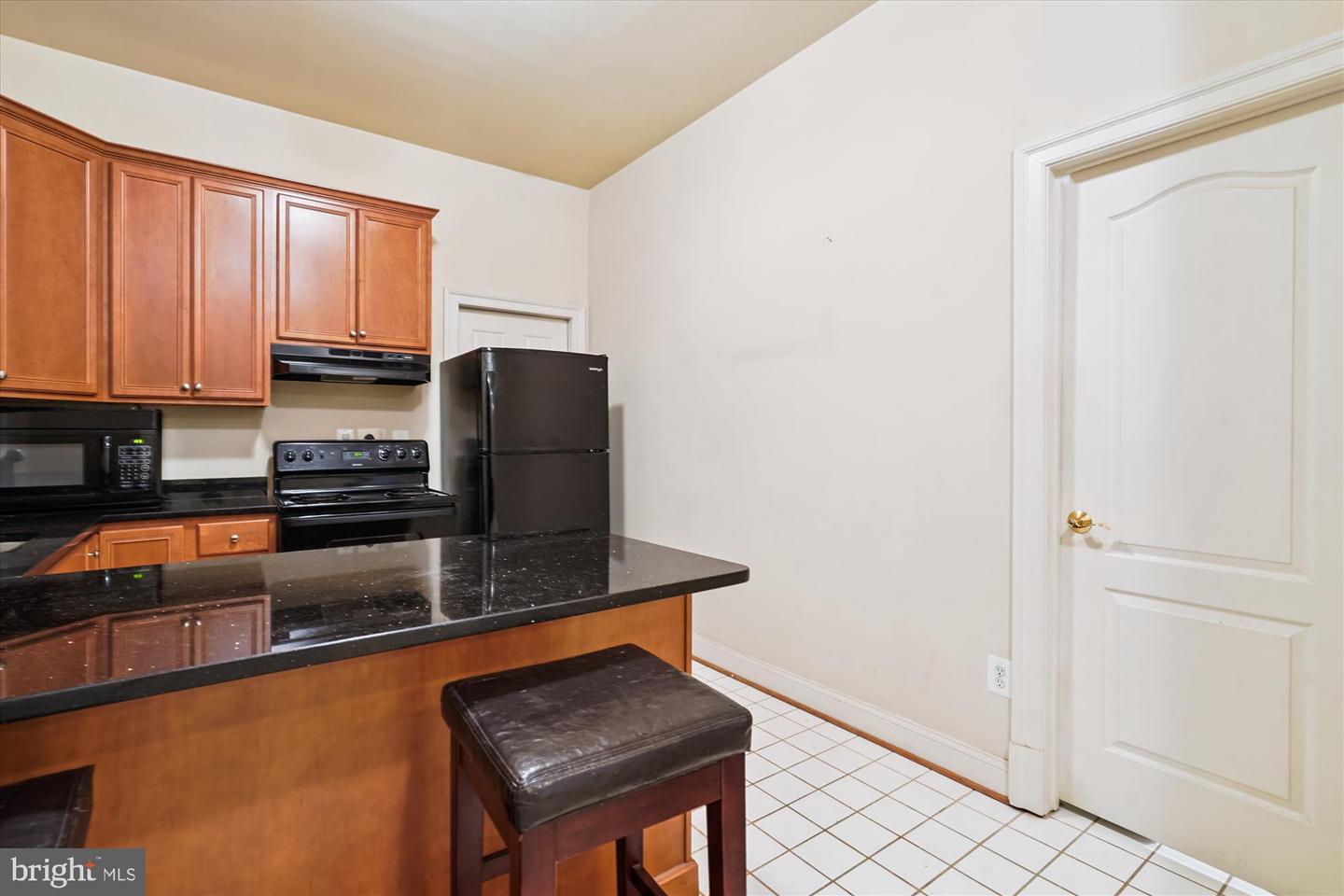 6975 IDYLWOOD RD, FALLS CHURCH, Virginia 22043, 5 Bedrooms Bedrooms, ,4 BathroomsBathrooms,Residential,For sale,6975 IDYLWOOD RD,VAFX2290330 MLS # VAFX2290330