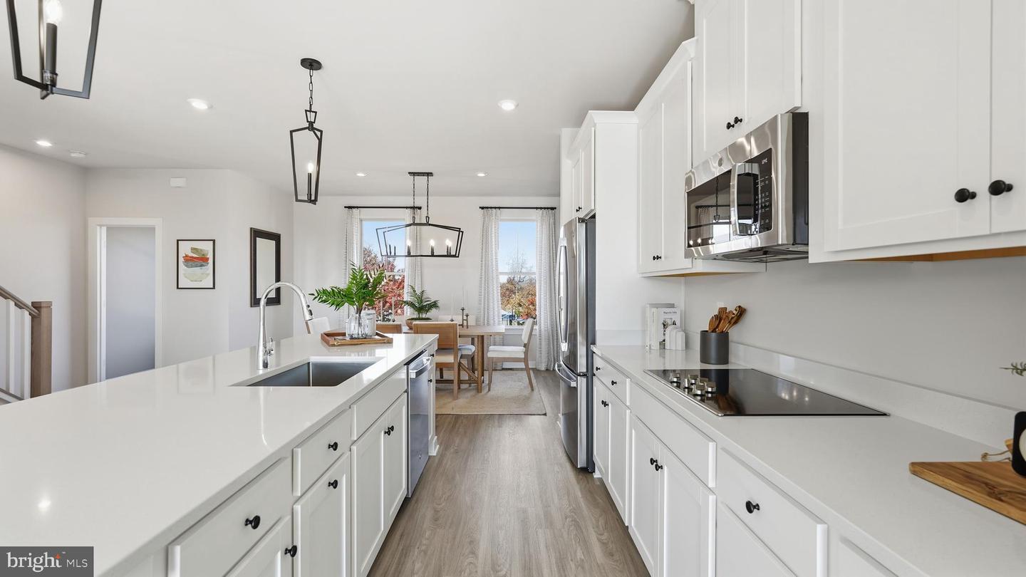 17401 WALNUT GROVE WAY, DUMFRIES, Virginia 22026, 3 Bedrooms Bedrooms, ,2 BathroomsBathrooms,Residential,For sale,17401 WALNUT GROVE WAY,VAPW2112266 MLS # VAPW2112266