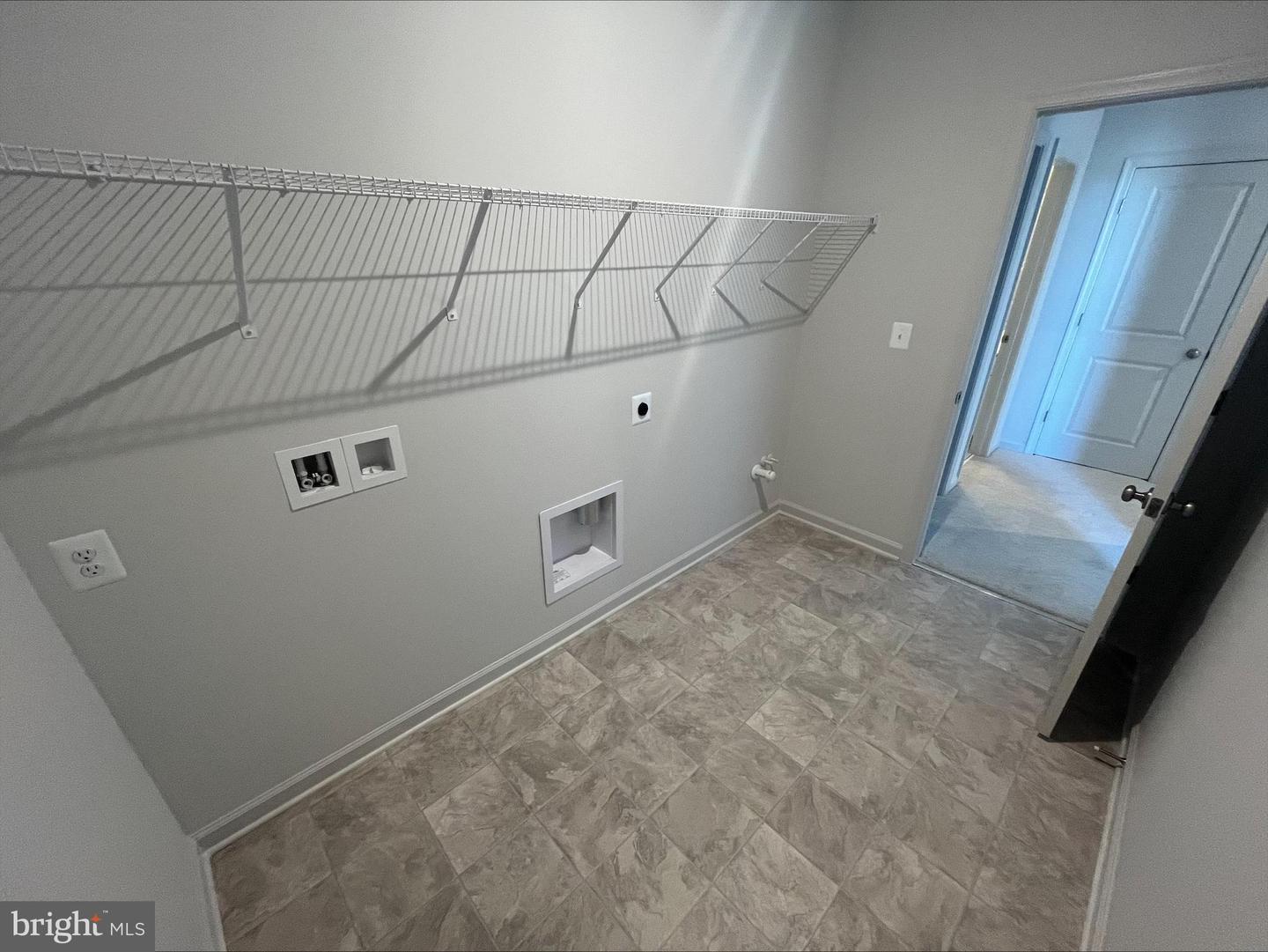 66 BOXELDER DR, STAFFORD, Virginia 22554, 6 Bedrooms Bedrooms, 11 Rooms Rooms,5 BathroomsBathrooms,Residential,For sale,66 BOXELDER DR,VAST2042086 MLS # VAST2042086