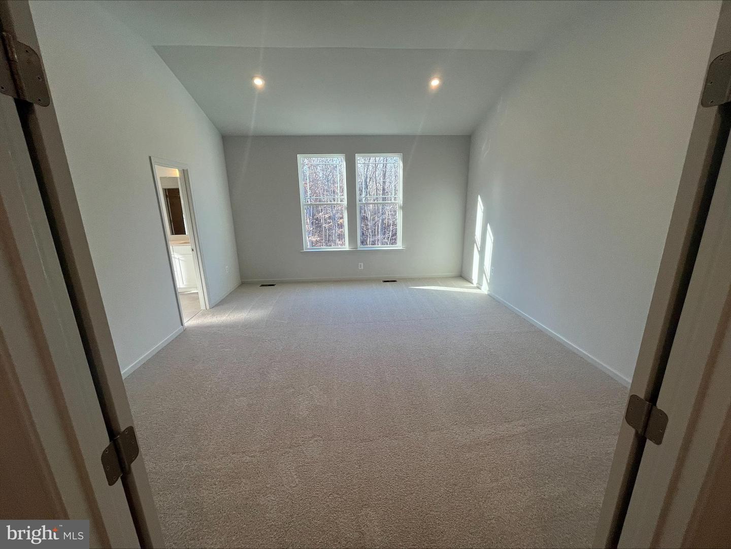 66 BOXELDER DR, STAFFORD, Virginia 22554, 6 Bedrooms Bedrooms, 11 Rooms Rooms,5 BathroomsBathrooms,Residential,For sale,66 BOXELDER DR,VAST2042086 MLS # VAST2042086