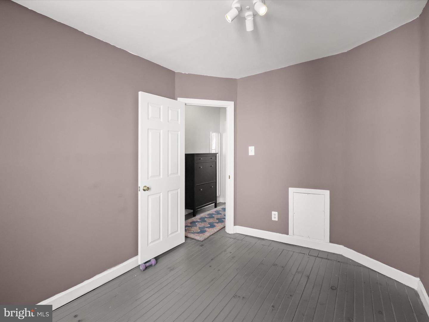 1648 KRAMER ST NE, WASHINGTON, District Of Columbia 20002, 2 Bedrooms Bedrooms, ,1 BathroomBathrooms,Residential,For sale,1648 KRAMER ST NE,DCDC2217332 MLS # DCDC2217332