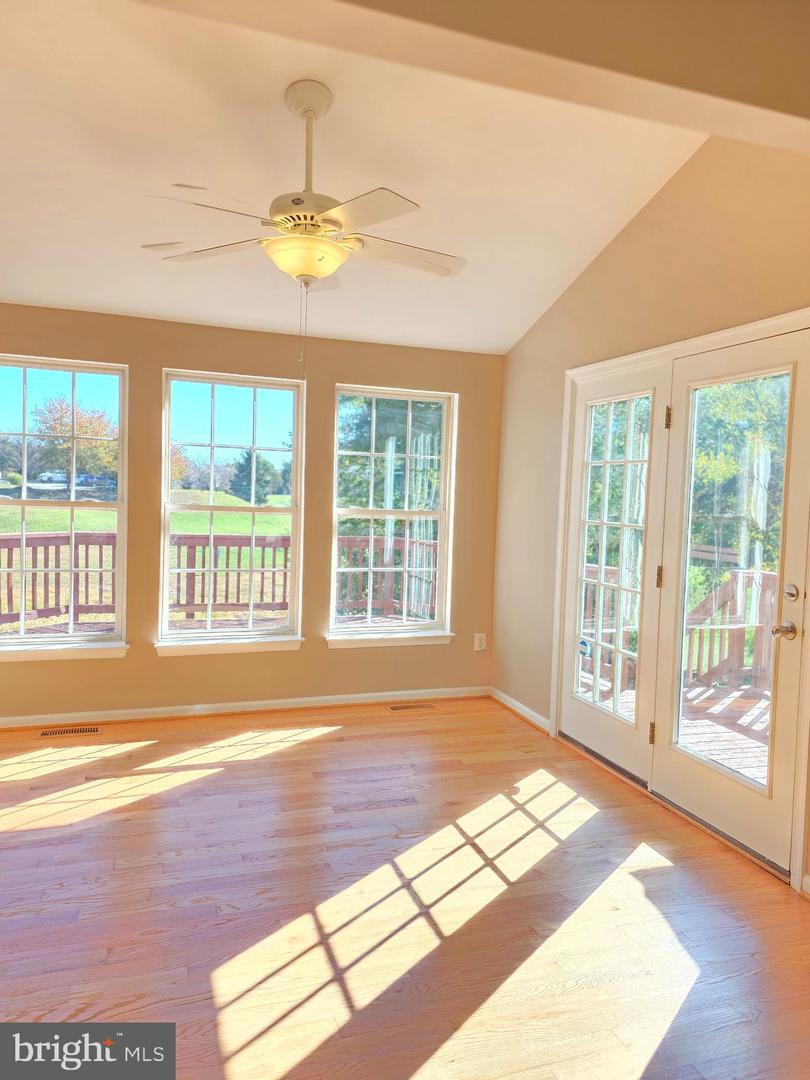 11139 GANDER CT, FREDERICKSBURG, Virginia 22407, 3 Bedrooms Bedrooms, ,3 BathroomsBathrooms,Residential,For sale,11139 GANDER CT,VASP2036558 MLS # VASP2036558