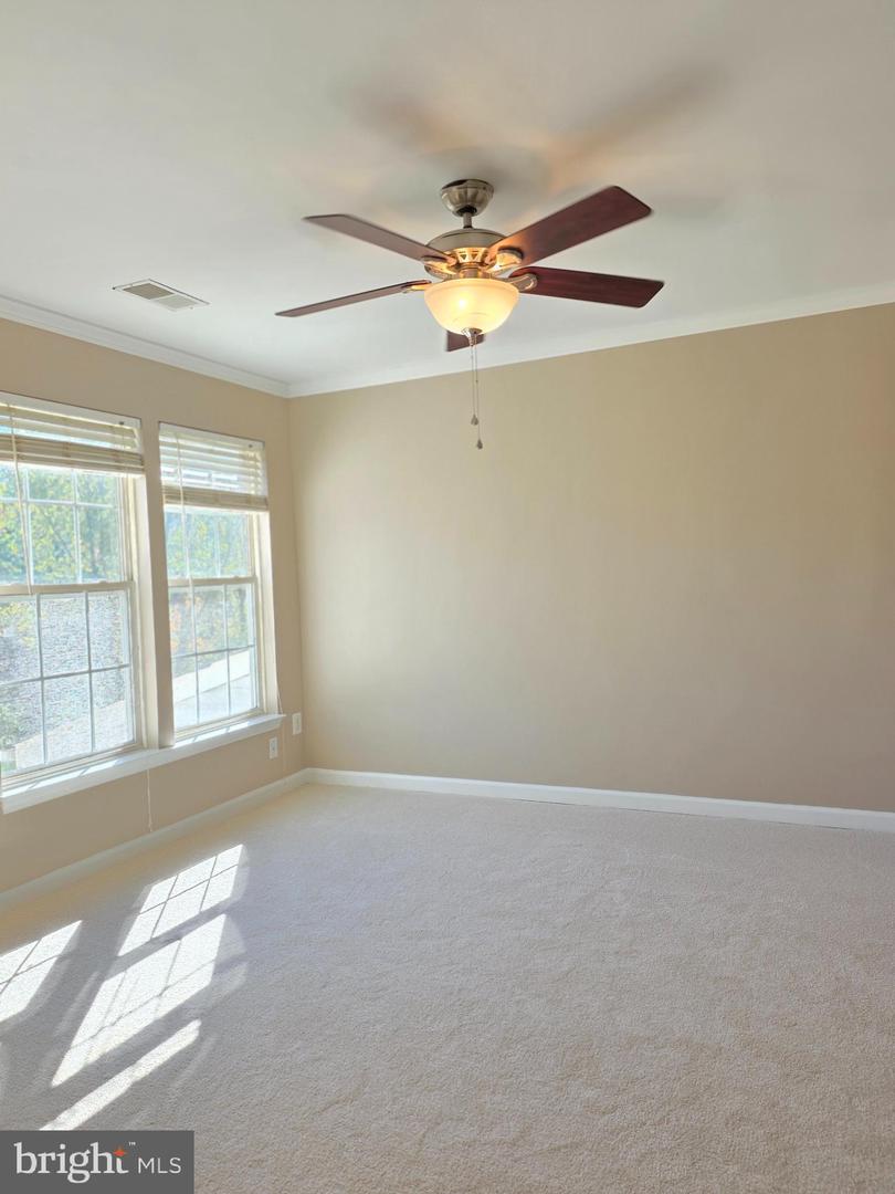 11139 GANDER CT, FREDERICKSBURG, Virginia 22407, 3 Bedrooms Bedrooms, ,3 BathroomsBathrooms,Residential,For sale,11139 GANDER CT,VASP2036558 MLS # VASP2036558