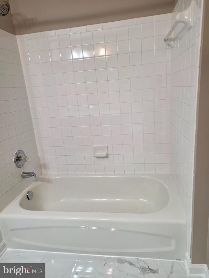 11139 GANDER CT, FREDERICKSBURG, Virginia 22407, 3 Bedrooms Bedrooms, ,3 BathroomsBathrooms,Residential,For sale,11139 GANDER CT,VASP2036558 MLS # VASP2036558