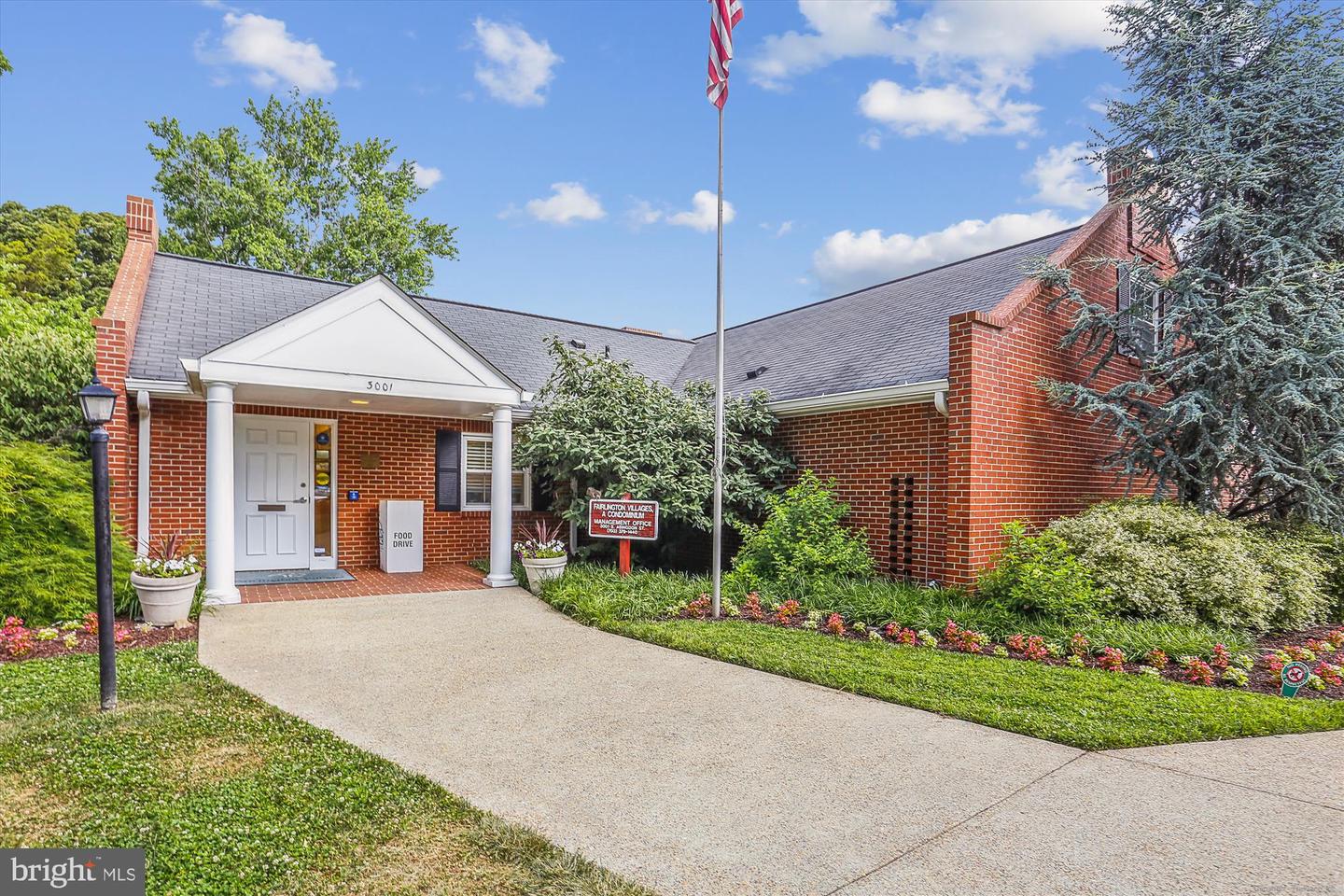 3000 S COLUMBUS ST S #B2, ARLINGTON, Virginia 22206, 2 Bedrooms Bedrooms, 9 Rooms Rooms,1 BathroomBathrooms,Residential,For sale,3000 S COLUMBUS ST S #B2,VAAR2065598 MLS # VAAR2065598 3000 S COLUMBUS ST S #B2, ARLINGTON, Virginia 22206, 2 Bedrooms Bedrooms, 9 Rooms Rooms,1 BathroomBathrooms,Residential,For sale,3000 S COLUMBUS ST S #B2,VAAR2065598 MLS # VAAR2065598