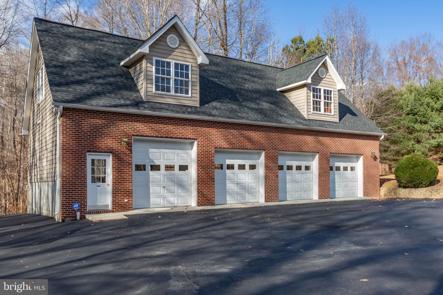 8528 WORMAN DR, KING GEORGE, Virginia 22485, 5 Bedrooms Bedrooms, ,4 BathroomsBathrooms,Residential,For sale,8528 WORMAN DR,VAKG2007362 MLS # VAKG2007362 8528 WORMAN DR, KING GEORGE, Virginia 22485, 5 Bedrooms Bedrooms, ,4 BathroomsBathrooms,Residential,For sale,8528 WORMAN DR,VAKG2007362 MLS # VAKG2007362