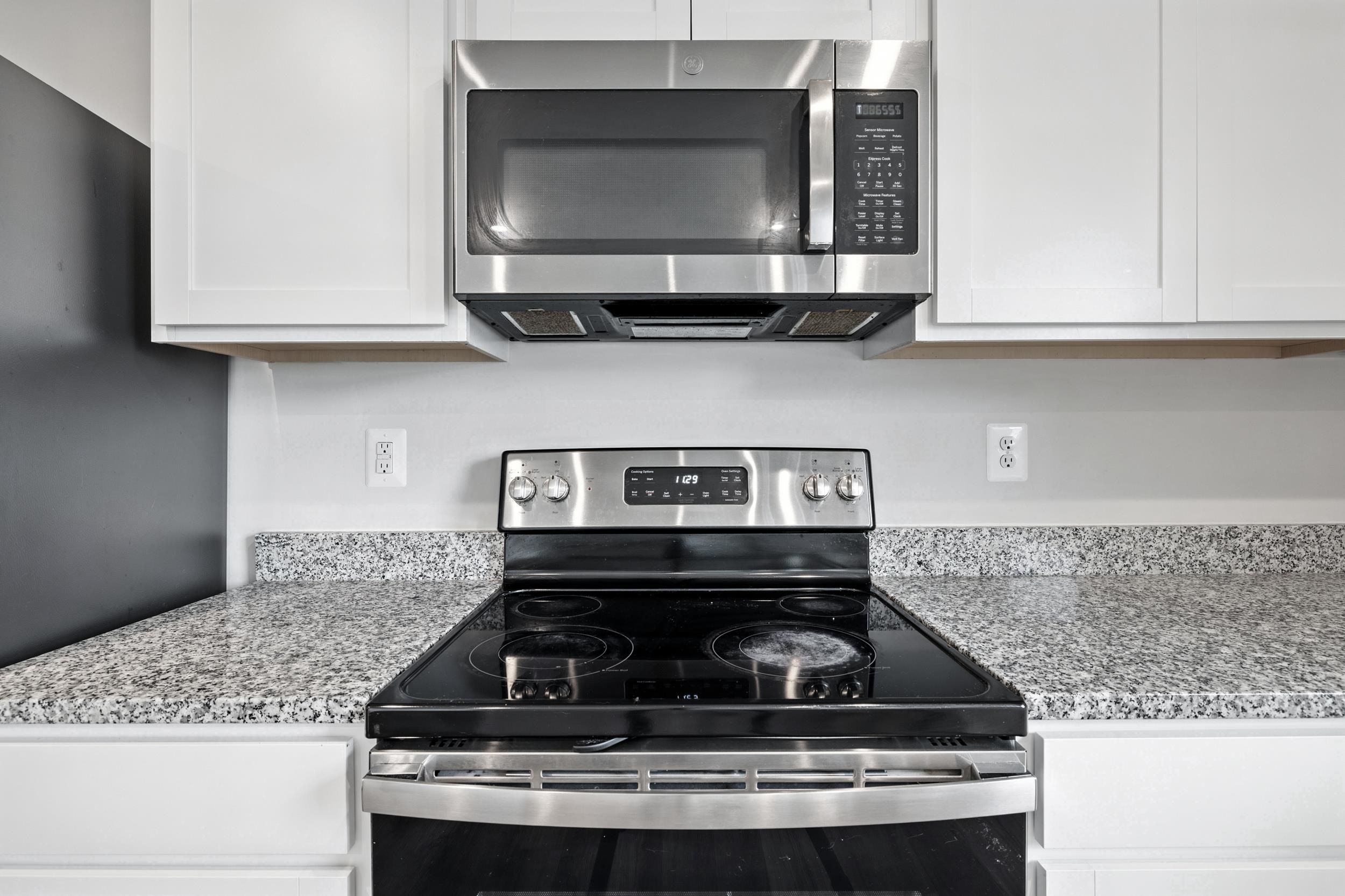 550 GROMMET DR, ROCKINGHAM, Virginia 22801, 5 Bedrooms Bedrooms, ,2 BathroomsBathrooms,Residential,550 Grommet Dr, Rockingham, VA 22801,550 GROMMET DR,666333 MLS # 666333 550 GROMMET DR, ROCKINGHAM, Virginia 22801, 5 Bedrooms Bedrooms, ,2 BathroomsBathrooms,Residential,550 Grommet Dr, Rockingham, VA 22801,550 GROMMET DR,666333 MLS # 666333