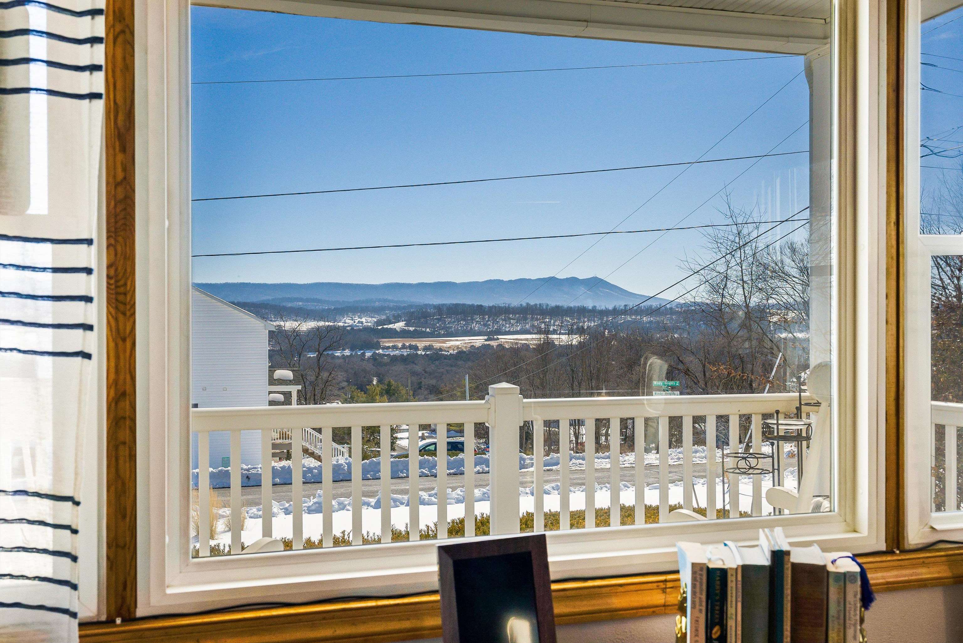 3113 WINDY HEIGHTS LN, ROCKINGHAM, Virginia 22802, 3 Bedrooms Bedrooms, ,1 BathroomBathrooms,Residential,3113 WINDY HEIGHTS LN,673056 MLS # 673056