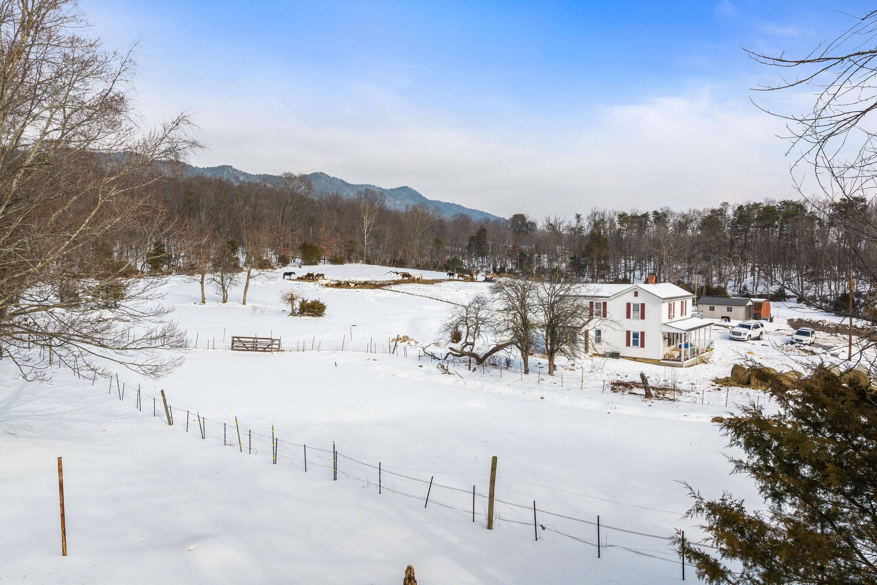 1894 HAWKSBILL RD, MCGAHEYSVILLE, Virginia 22840, 4 Bedrooms Bedrooms, ,2 BathroomsBathrooms,Residential,1894 HAWKSBILL RD,673062 MLS # 673062