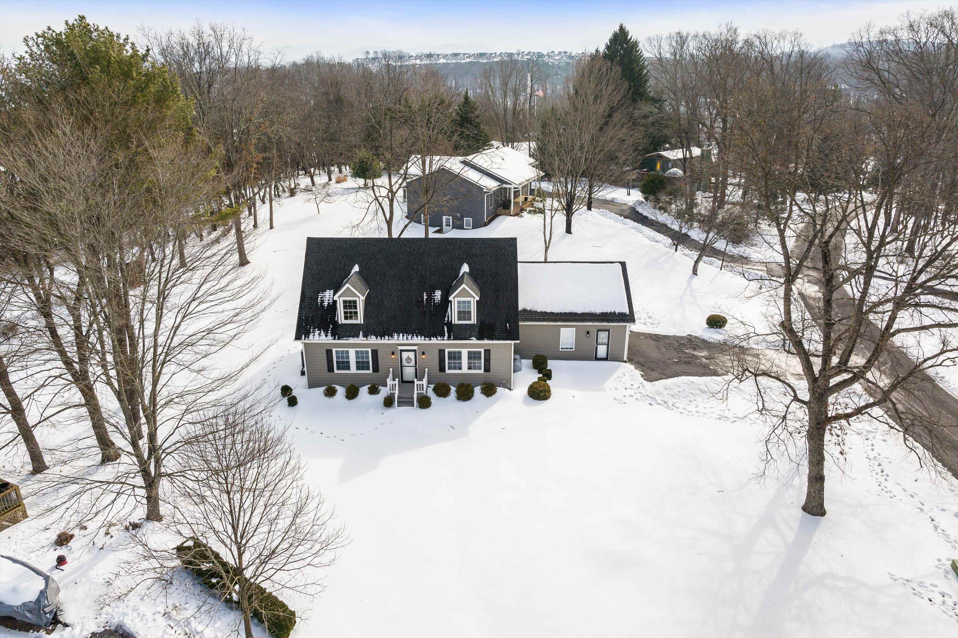 1894 HAWKSBILL RD, MCGAHEYSVILLE, Virginia 22840, 4 Bedrooms Bedrooms, ,2 BathroomsBathrooms,Residential,1894 HAWKSBILL RD,673062 MLS # 673062