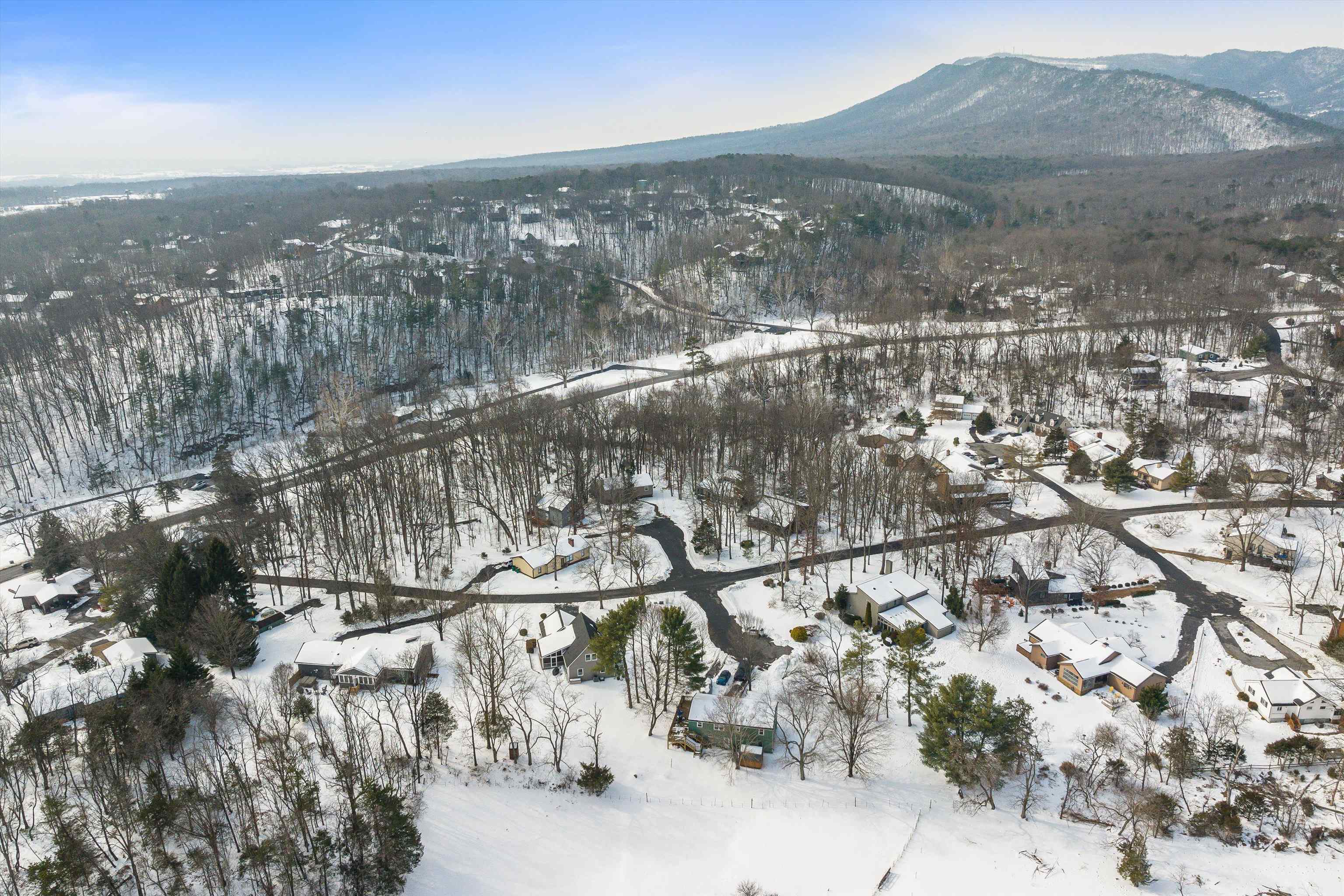 1894 HAWKSBILL RD, MCGAHEYSVILLE, Virginia 22840, 4 Bedrooms Bedrooms, ,2 BathroomsBathrooms,Residential,1894 HAWKSBILL RD,673062 MLS # 673062