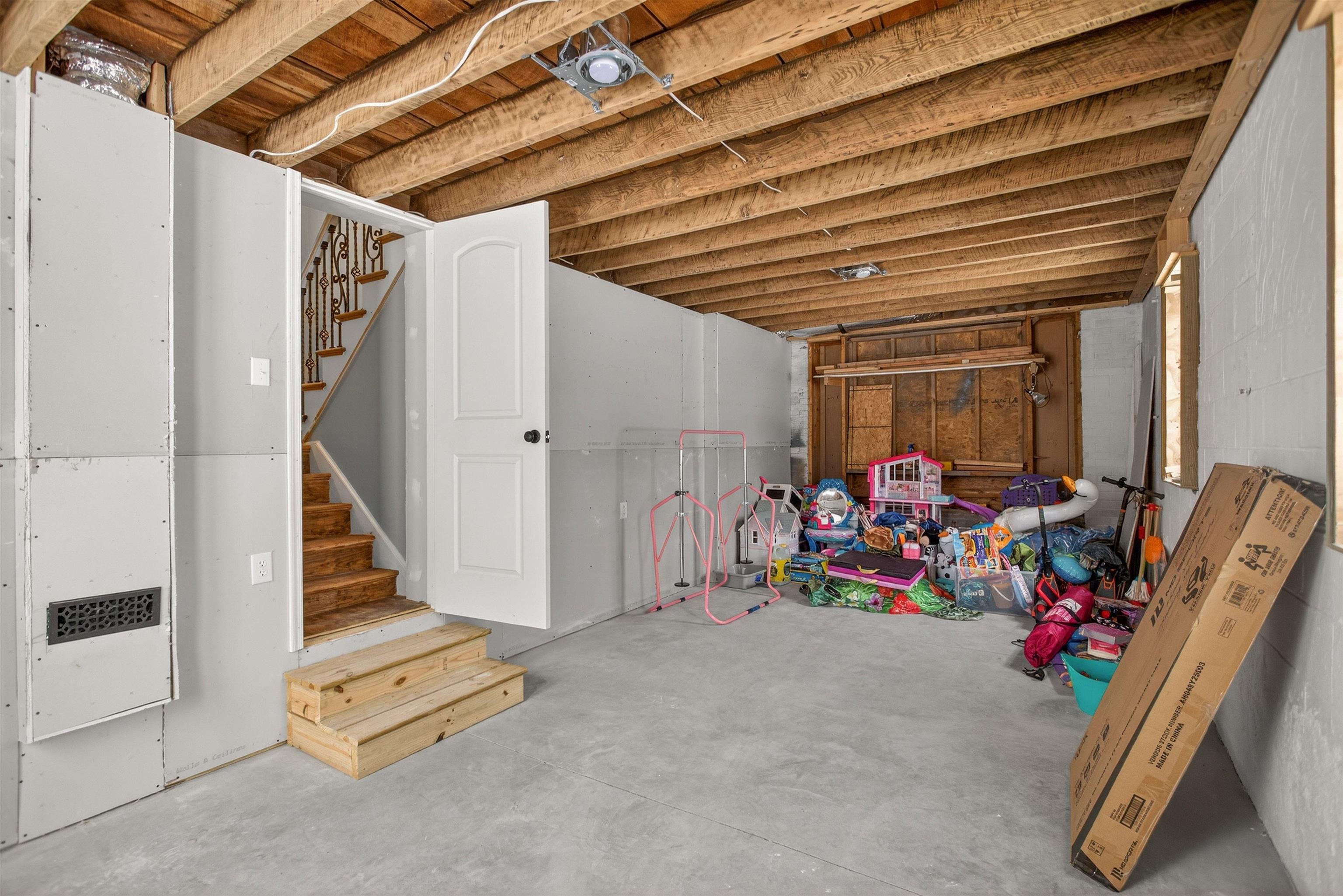 1325 MT TORREY RD, LYNDHURST, Virginia 22952, 3 Bedrooms Bedrooms, ,2 BathroomsBathrooms,Residential,1325 MT TORREY RD,673206 MLS # 673206