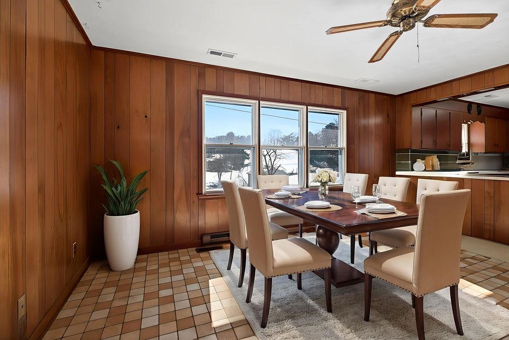 736 MIDDLEBROOK RD, STAUNTON, Virginia 24401, 3 Bedrooms Bedrooms, ,3 BathroomsBathrooms,Residential,736 MIDDLEBROOK RD,673207 MLS # 673207