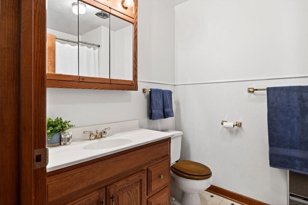 736 MIDDLEBROOK RD, STAUNTON, Virginia 24401, 3 Bedrooms Bedrooms, ,3 BathroomsBathrooms,Residential,736 MIDDLEBROOK RD,673207 MLS # 673207