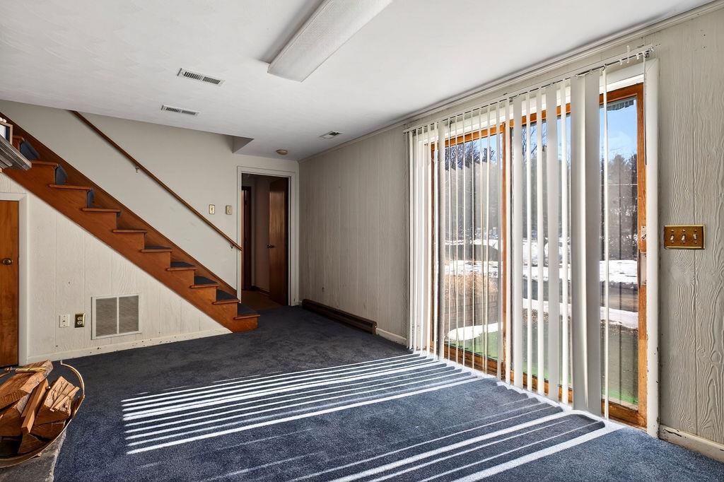 736 MIDDLEBROOK RD, STAUNTON, Virginia 24401, 3 Bedrooms Bedrooms, ,3 BathroomsBathrooms,Residential,736 MIDDLEBROOK RD,673207 MLS # 673207