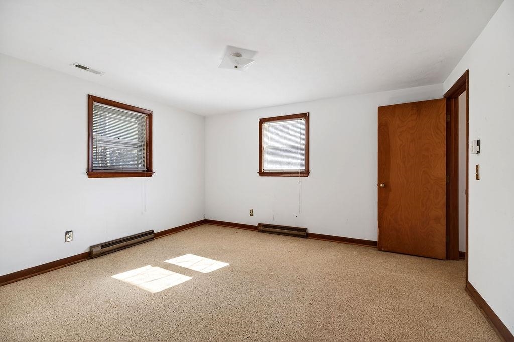 736 MIDDLEBROOK RD, STAUNTON, Virginia 24401, 3 Bedrooms Bedrooms, ,3 BathroomsBathrooms,Residential,736 MIDDLEBROOK RD,673207 MLS # 673207