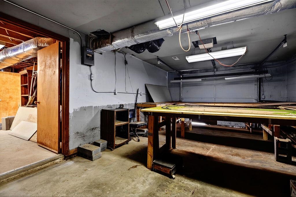 736 MIDDLEBROOK RD, STAUNTON, Virginia 24401, 3 Bedrooms Bedrooms, ,3 BathroomsBathrooms,Residential,736 MIDDLEBROOK RD,673207 MLS # 673207