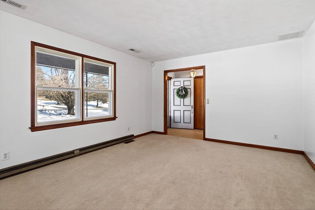 736 MIDDLEBROOK RD, STAUNTON, Virginia 24401, 3 Bedrooms Bedrooms, ,3 BathroomsBathrooms,Residential,736 MIDDLEBROOK RD,673207 MLS # 673207