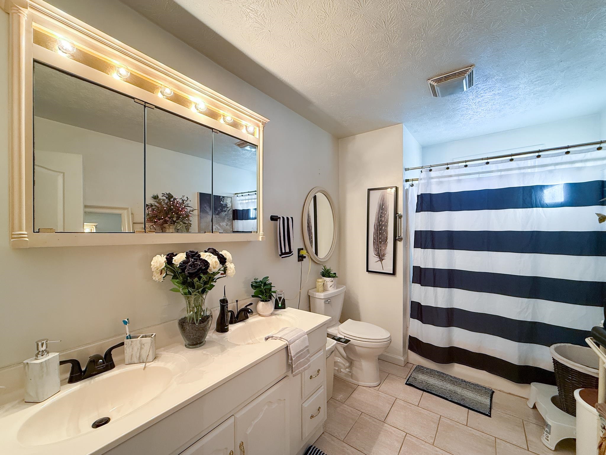 804 OAK GROVE CHURCH RD, WAYNESBORO, Virginia 22980, 4 Bedrooms Bedrooms, ,3 BathroomsBathrooms,Residential,804 OAK GROVE CHURCH RD,673208 MLS # 673208