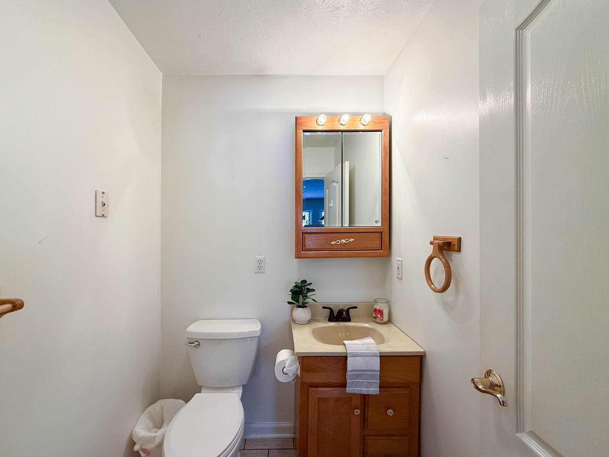 804 OAK GROVE CHURCH RD, WAYNESBORO, Virginia 22980, 4 Bedrooms Bedrooms, ,3 BathroomsBathrooms,Residential,804 OAK GROVE CHURCH RD,673208 MLS # 673208