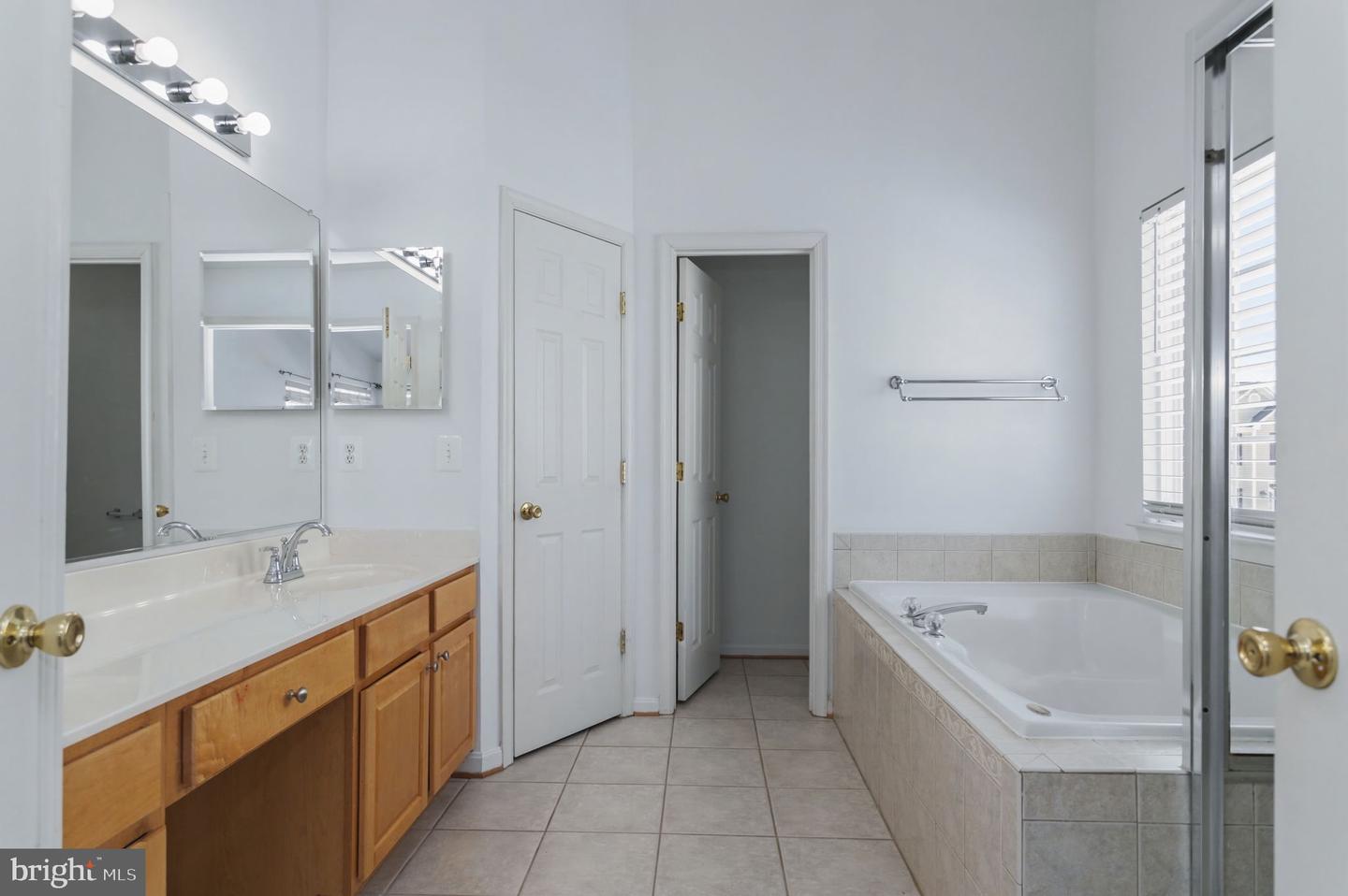 34 CHADWICK DR, STAFFORD, Virginia 22556, 4 Bedrooms Bedrooms, ,3 BathroomsBathrooms,Residential,For sale,34 CHADWICK DR,VAST2045334 MLS # VAST2045334 34 CHADWICK DR, STAFFORD, Virginia 22556, 4 Bedrooms Bedrooms, ,3 BathroomsBathrooms,Residential,For sale,34 CHADWICK DR,VAST2045334 MLS # VAST2045334