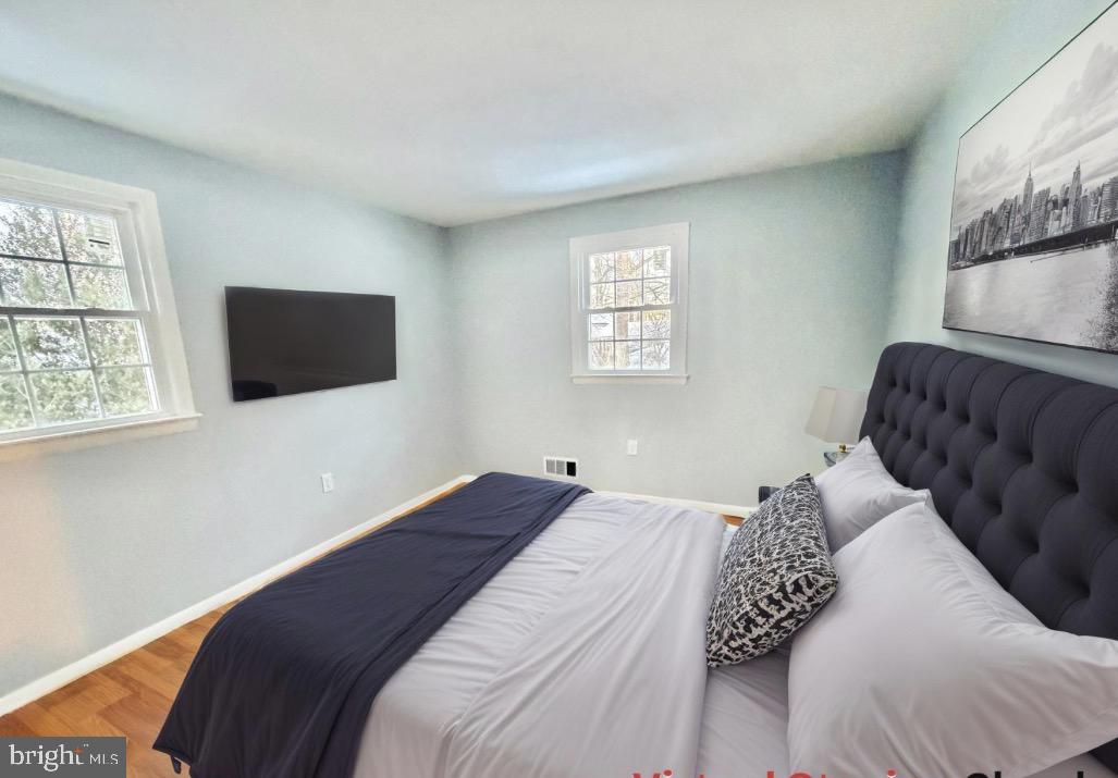 4962 SABRA LN, ANNANDALE, Virginia 22003, 5 Bedrooms Bedrooms, ,3 BathroomsBathrooms,Residential,For sale,4962 SABRA LN,VAFX2286722 MLS # VAFX2286722