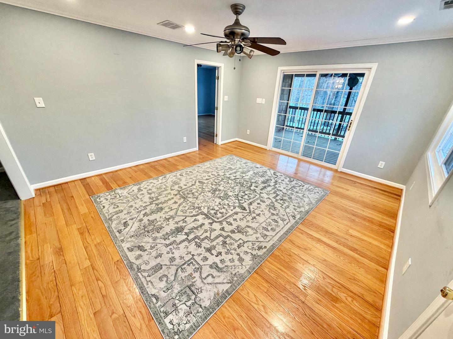 4962 SABRA LN, ANNANDALE, Virginia 22003, 5 Bedrooms Bedrooms, ,3 BathroomsBathrooms,Residential,For sale,4962 SABRA LN,VAFX2286722 MLS # VAFX2286722