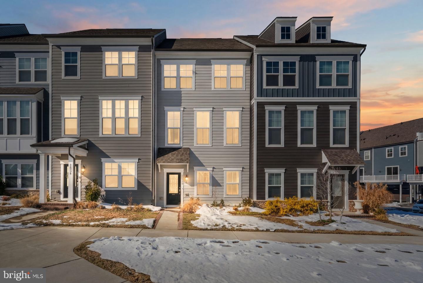 1632 BAY CEDAR DR, DUMFRIES, Virginia 22026, 4 Bedrooms Bedrooms, ,3 BathroomsBathrooms,Residential,For sale,1632 BAY CEDAR DR,VAPW2110972 MLS # VAPW2110972