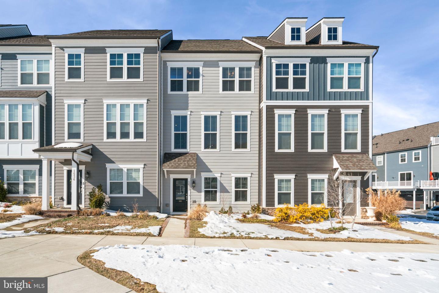 1632 BAY CEDAR DR, DUMFRIES, Virginia 22026, 4 Bedrooms Bedrooms, ,3 BathroomsBathrooms,Residential,For sale,1632 BAY CEDAR DR,VAPW2110972 MLS # VAPW2110972