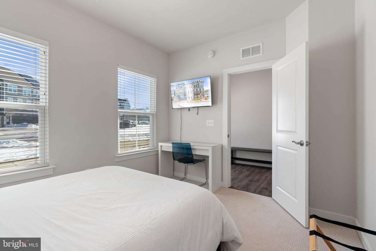 1632 BAY CEDAR DR, DUMFRIES, Virginia 22026, 4 Bedrooms Bedrooms, ,3 BathroomsBathrooms,Residential,For sale,1632 BAY CEDAR DR,VAPW2110972 MLS # VAPW2110972