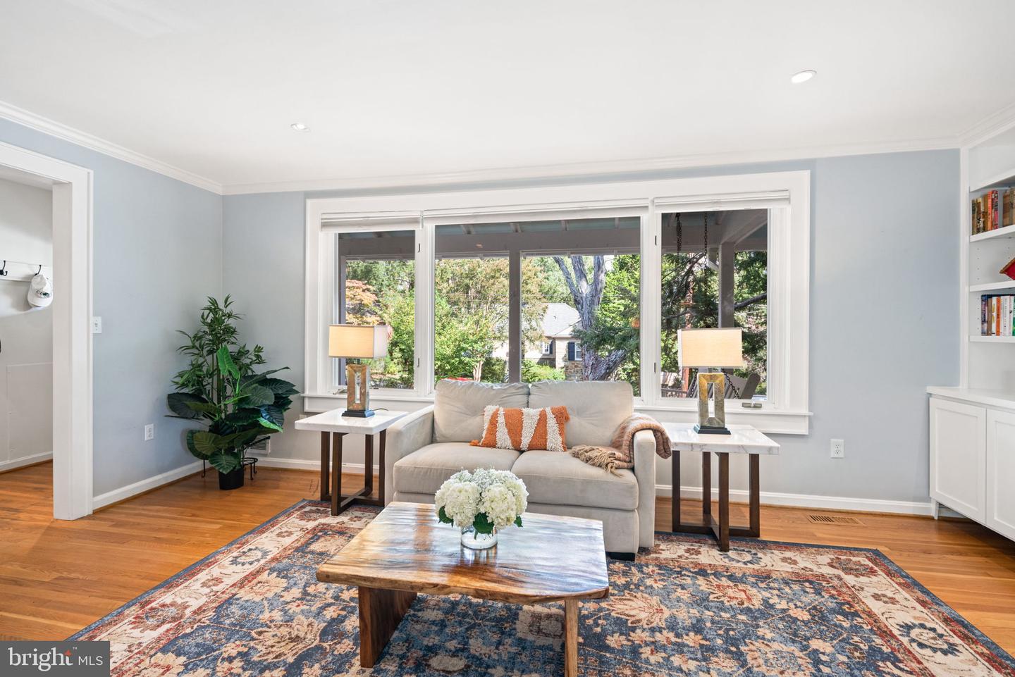 5191 LINNEAN TER NW, WASHINGTON, District Of Columbia 20008, 4 Bedrooms Bedrooms, 12 Rooms Rooms,3 BathroomsBathrooms,Residential,For sale,5191 LINNEAN TER NW,DCDC2242464 MLS # DCDC2242464