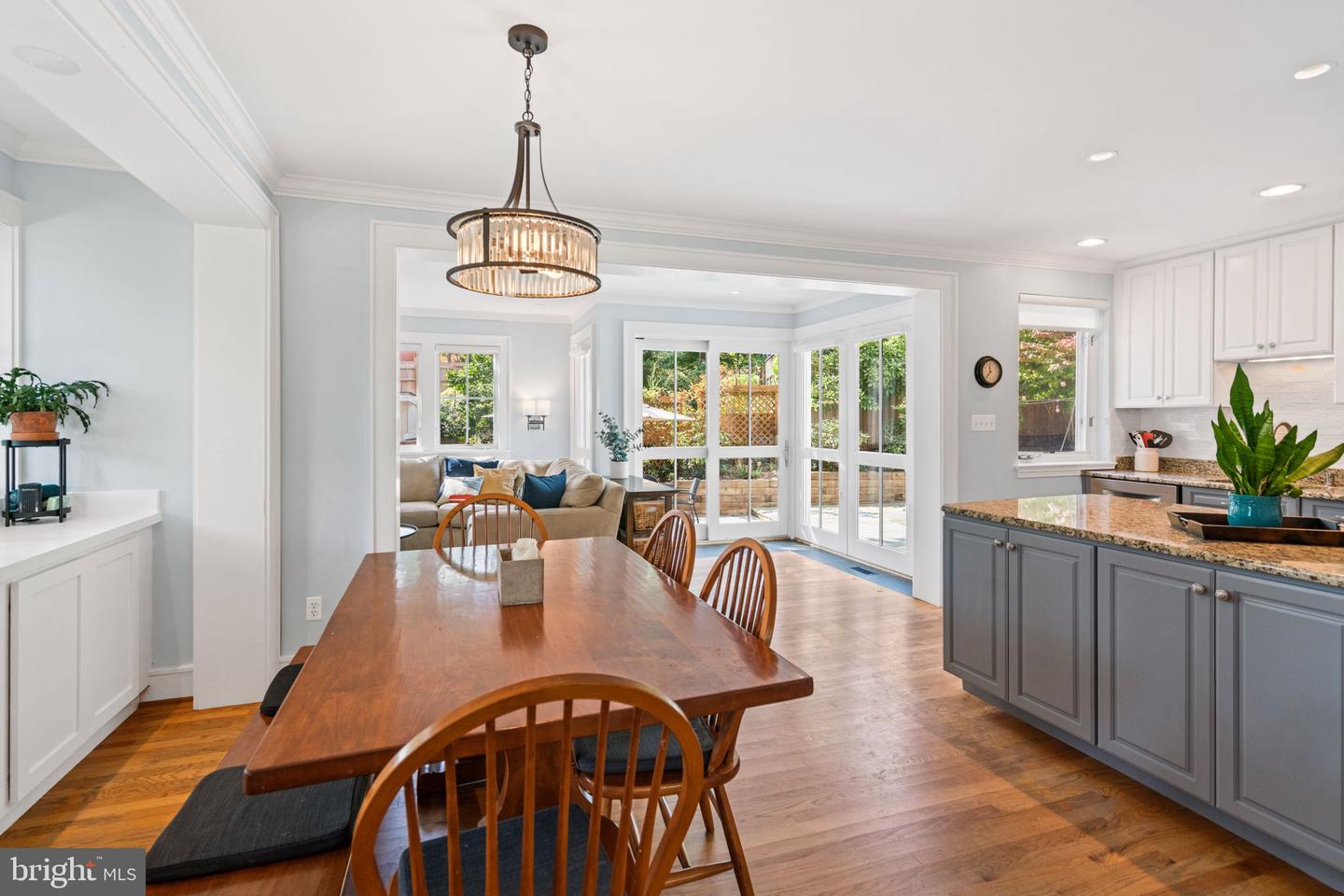 5191 LINNEAN TER NW, WASHINGTON, District Of Columbia 20008, 4 Bedrooms Bedrooms, 12 Rooms Rooms,3 BathroomsBathrooms,Residential,For sale,5191 LINNEAN TER NW,DCDC2242464 MLS # DCDC2242464