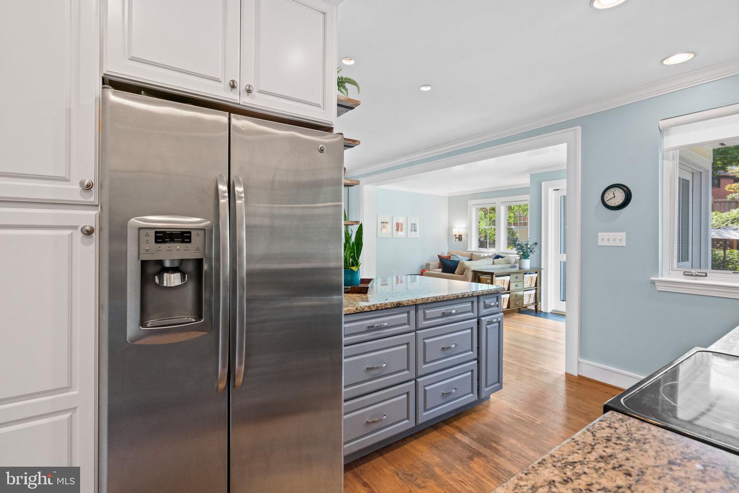 5191 LINNEAN TER NW, WASHINGTON, District Of Columbia 20008, 4 Bedrooms Bedrooms, 12 Rooms Rooms,3 BathroomsBathrooms,Residential,For sale,5191 LINNEAN TER NW,DCDC2242464 MLS # DCDC2242464