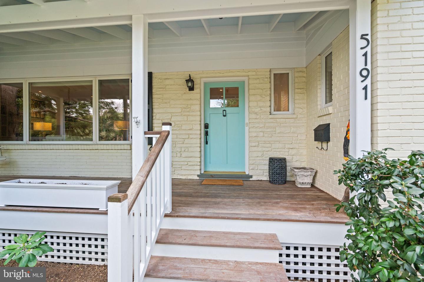 5191 LINNEAN TER NW, WASHINGTON, District Of Columbia 20008, 4 Bedrooms Bedrooms, 12 Rooms Rooms,3 BathroomsBathrooms,Residential,For sale,5191 LINNEAN TER NW,DCDC2242464 MLS # DCDC2242464