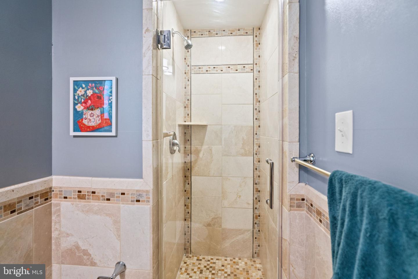 5191 LINNEAN TER NW, WASHINGTON, District Of Columbia 20008, 4 Bedrooms Bedrooms, 12 Rooms Rooms,3 BathroomsBathrooms,Residential,For sale,5191 LINNEAN TER NW,DCDC2242464 MLS # DCDC2242464