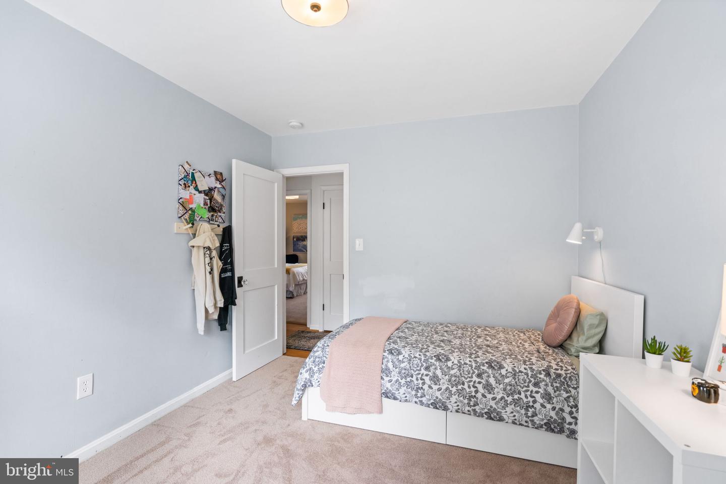 5191 LINNEAN TER NW, WASHINGTON, District Of Columbia 20008, 4 Bedrooms Bedrooms, 12 Rooms Rooms,3 BathroomsBathrooms,Residential,For sale,5191 LINNEAN TER NW,DCDC2242464 MLS # DCDC2242464