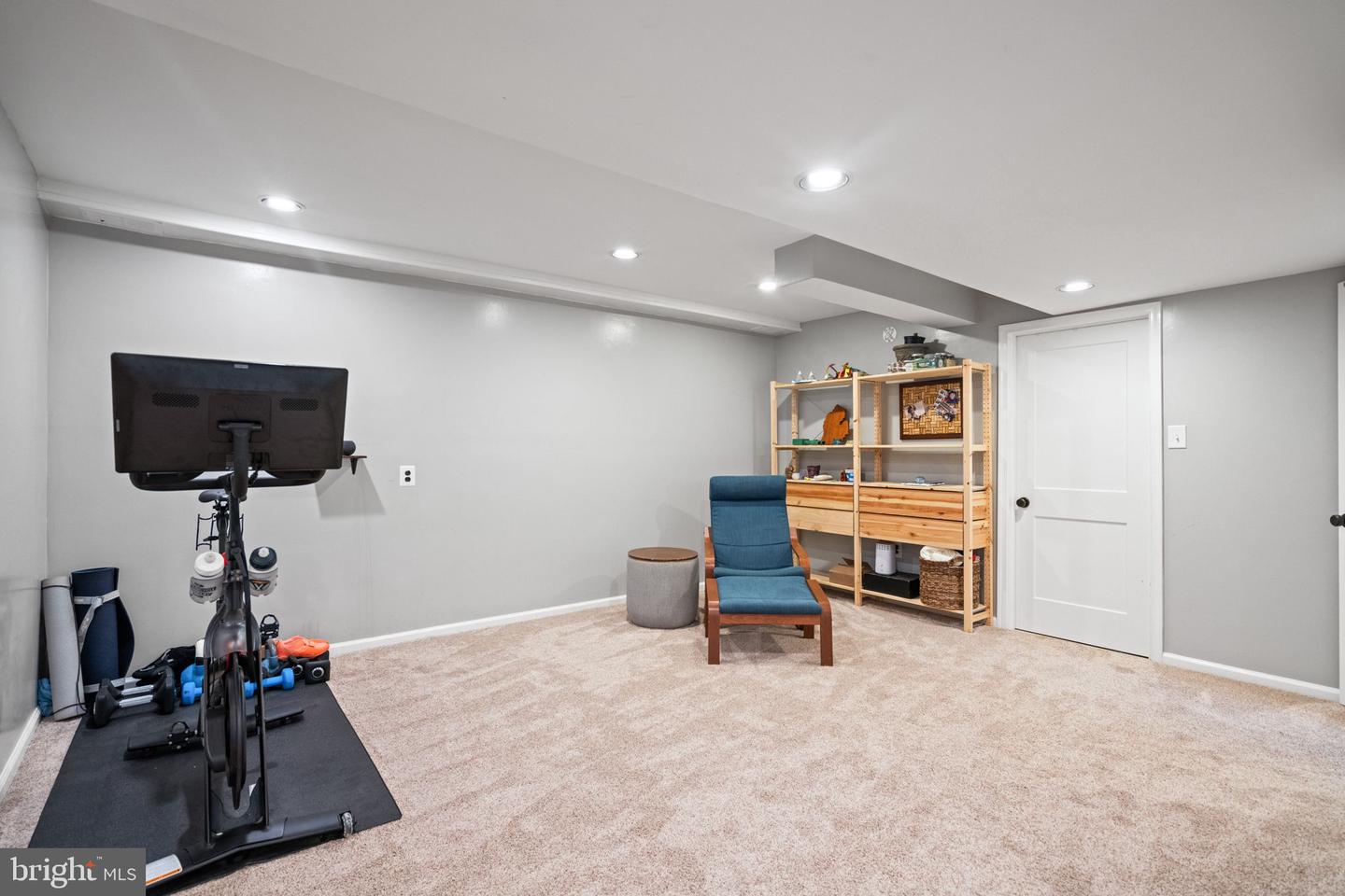 5191 LINNEAN TER NW, WASHINGTON, District Of Columbia 20008, 4 Bedrooms Bedrooms, 12 Rooms Rooms,3 BathroomsBathrooms,Residential,For sale,5191 LINNEAN TER NW,DCDC2242464 MLS # DCDC2242464