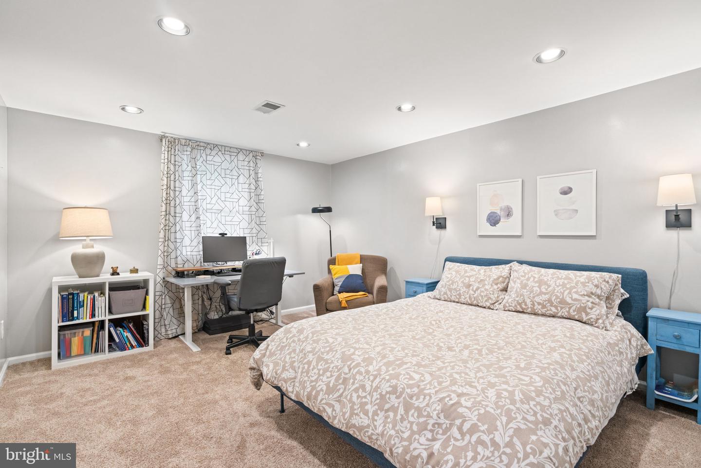 5191 LINNEAN TER NW, WASHINGTON, District Of Columbia 20008, 4 Bedrooms Bedrooms, 12 Rooms Rooms,3 BathroomsBathrooms,Residential,For sale,5191 LINNEAN TER NW,DCDC2242464 MLS # DCDC2242464